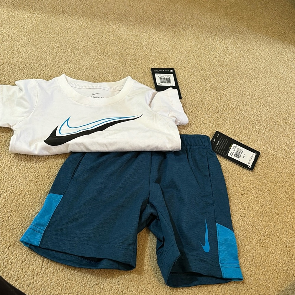 Brand New Nike short and shirt
